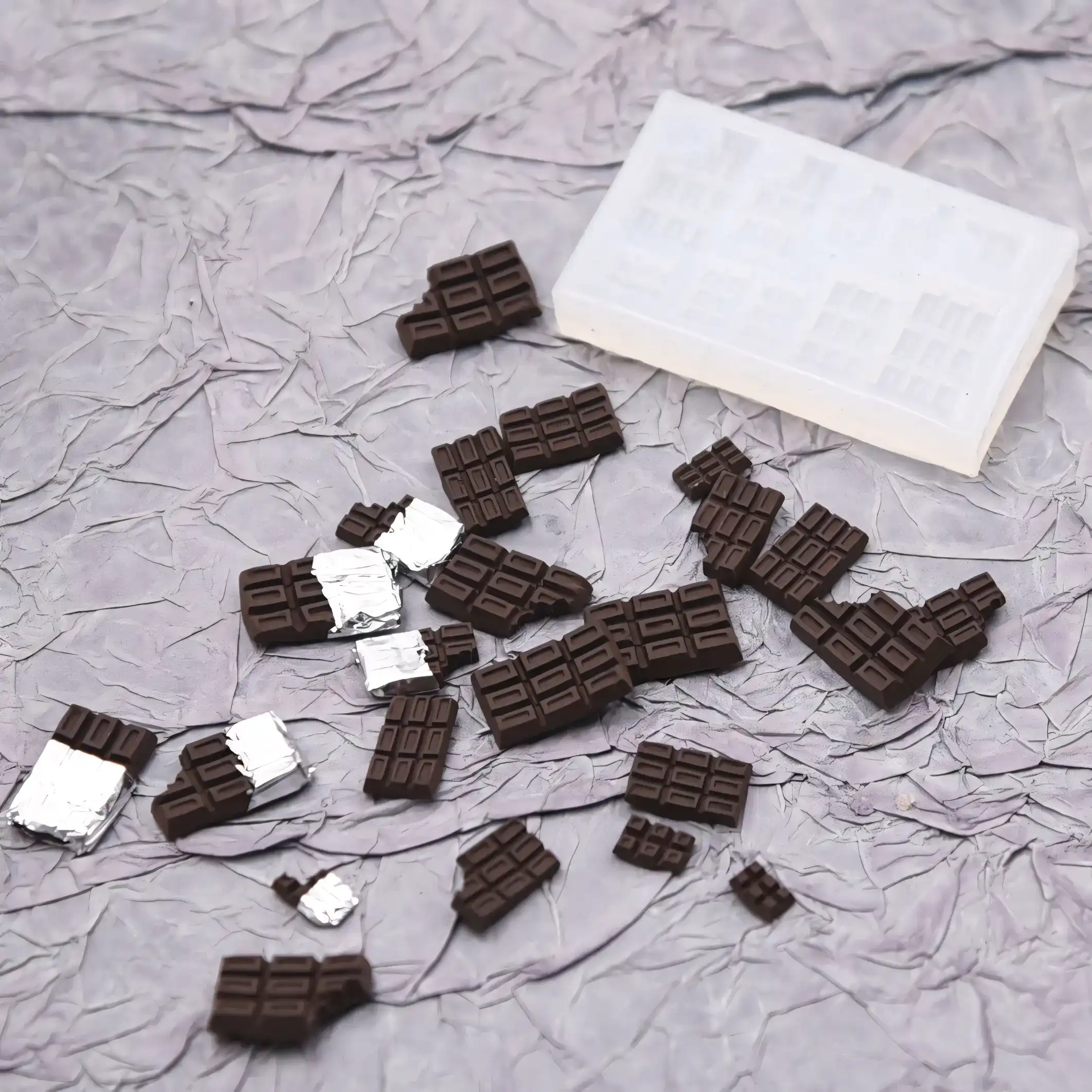 Quick Chocolate Clay Molds - Effortlessly Craft Mini Chocolate Blocks Quick Chocolate Clay Molds - Effortlessly Craft Mini Chocolate Blocks