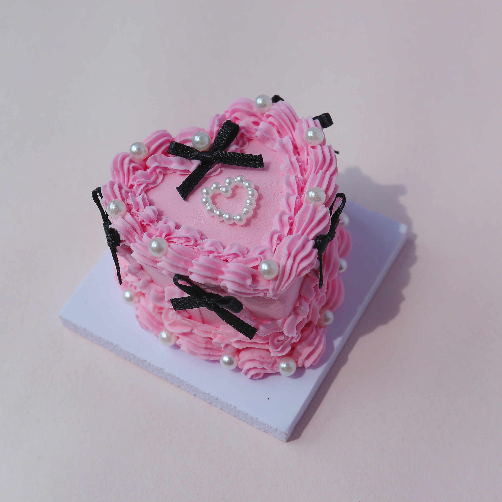 Love in Bloom: Mini Clay Cake Set with Pink Icing and Heart Pearls Love in Bloom: Mini Clay Cake Set with Pink Icing and Heart Pearls - Image 4