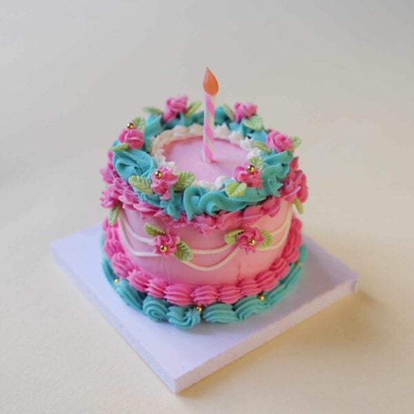 Festive Mini Cake Kit: Colorful Icing and Candle for Special Occasions