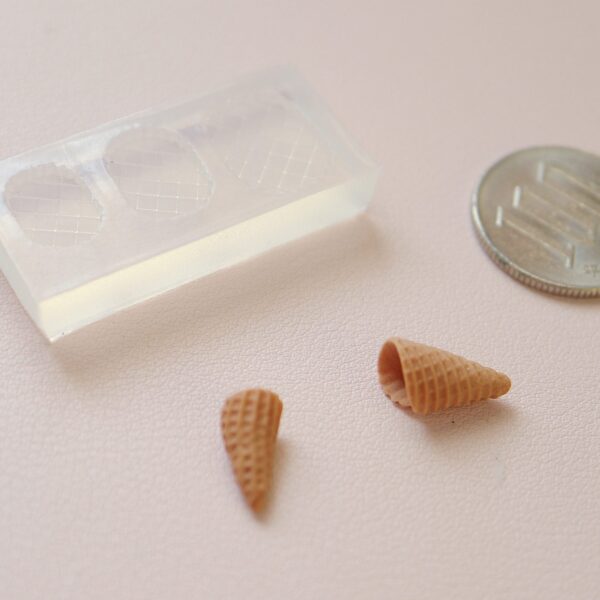 Versatile Mini Cone Mold for Clay Crafting: Perfect for Ice Cream and Chips