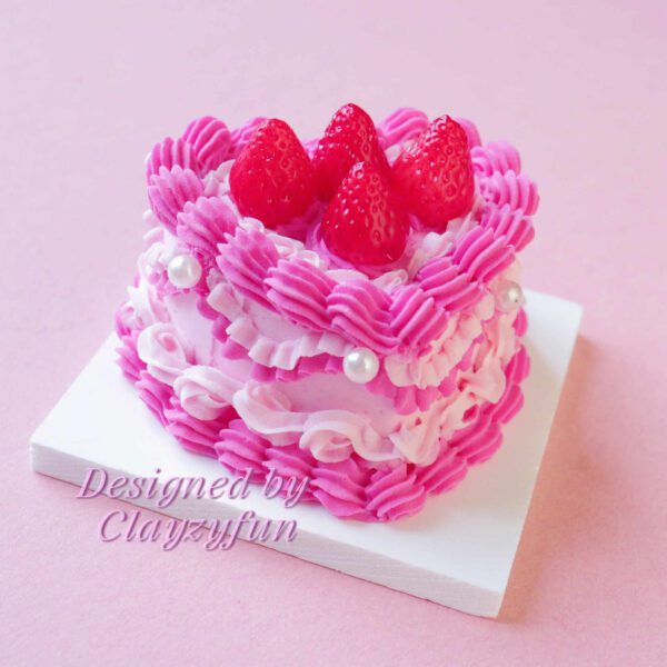 Strawberry Lover’s Heart Cake Kit Sweet Layers with Juicy Berries