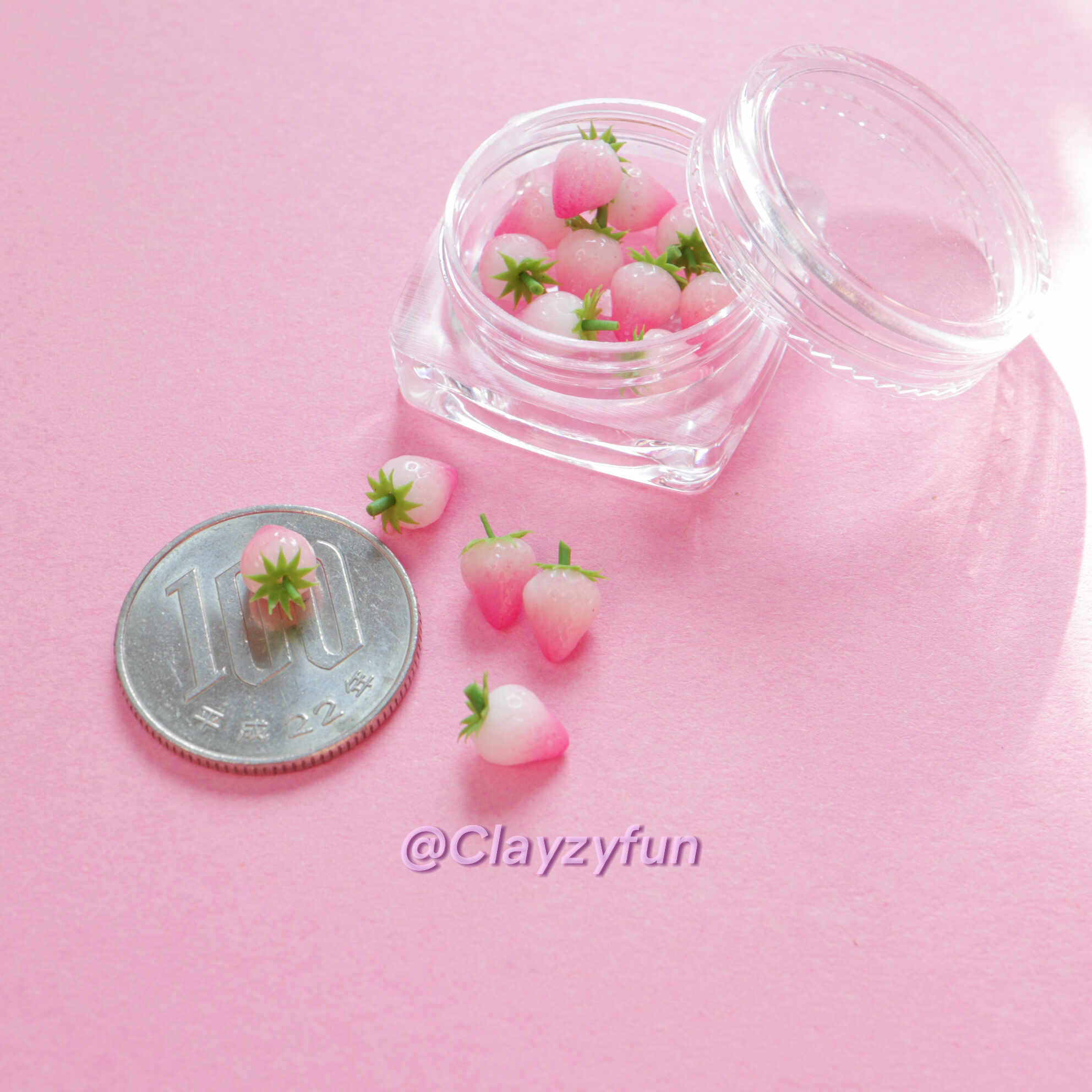 Miniature Pastel Strawberries: A Box of Sweet Clay Creations(15 packs) Miniature Pastel Strawberries: A Box of Sweet Clay Creations(15 packs) - Image 6