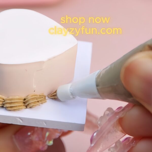 Alternative view of A New Way to Pipe with Ease | Mini Piping Tip Converter for More Efficient Decorating