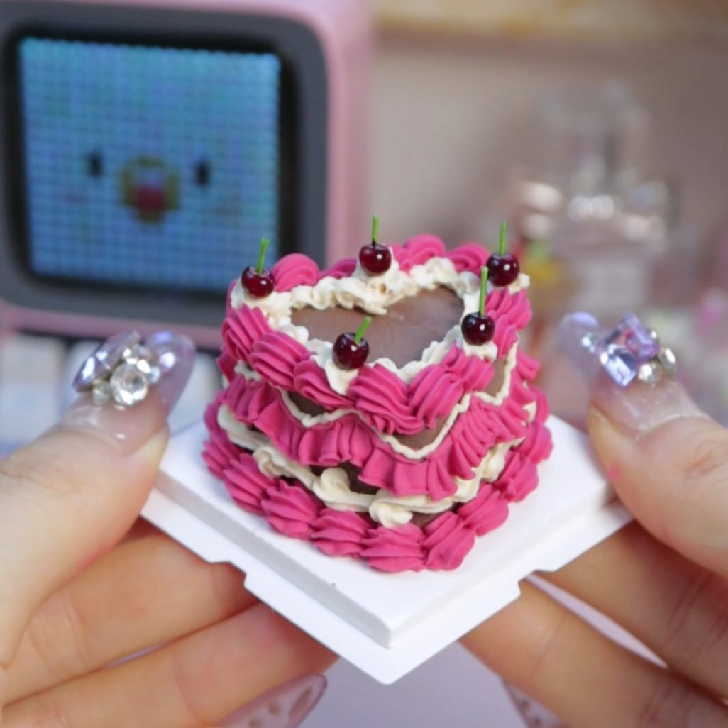 Cherry Chocolate Heart Cake Clay Kit – Rich Layers & Whipped Buttercream Cherry Chocolate Heart Cake Clay Kit – Rich Layers & Whipped Buttercream - Image 2