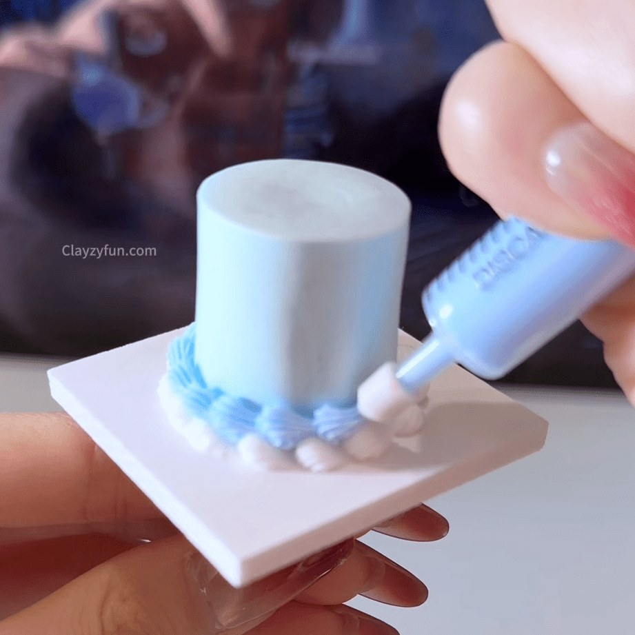 Blue & White Mini Clay Cake Base (Handmade Miniature Decor) Blue & White Mini Clay Cake Base (Handmade Miniature Decor) - Image 6